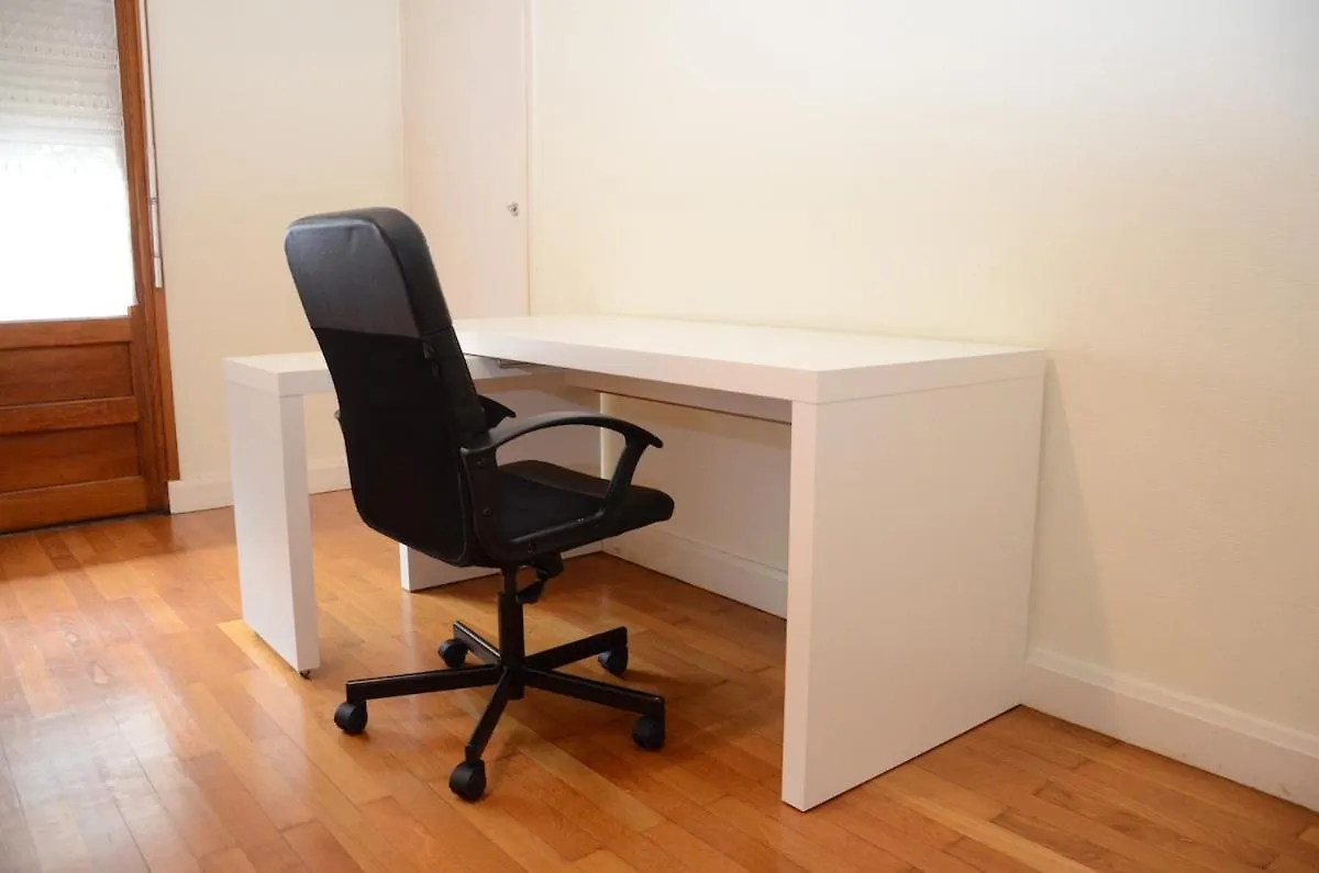 Large Apartment 85 M2 Chambery Center 0*,